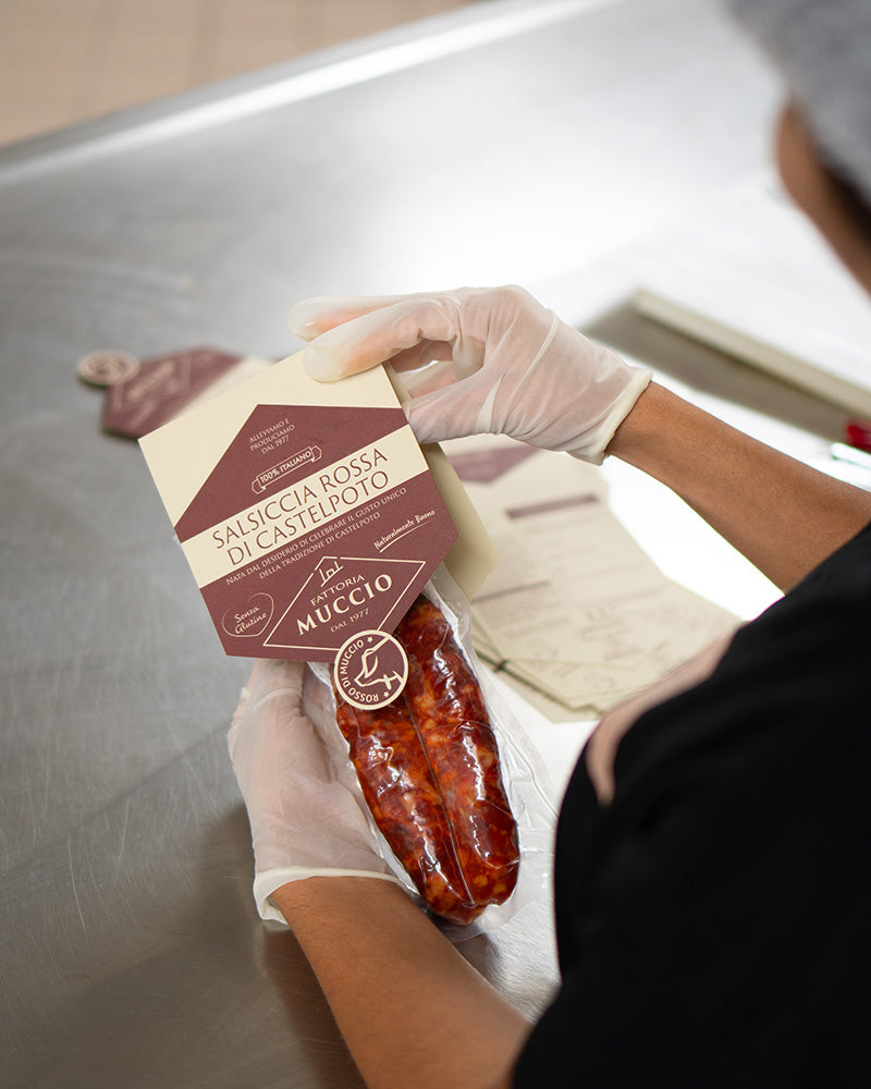 Red of Muccio – Sweet Red Sausage of Castelpoto